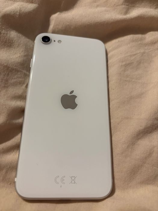 Iphone SE 2020 - se vinde .