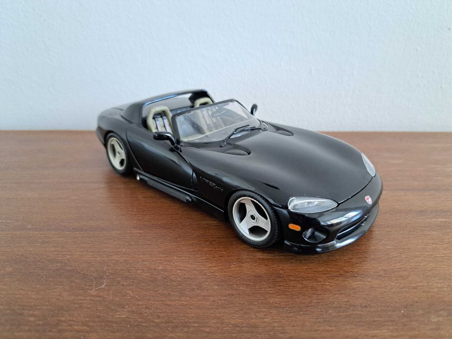 Machete scara 1:18 BMW, Dodge, Ferrari, Porsche, Chevrolet, Alfa Romeo