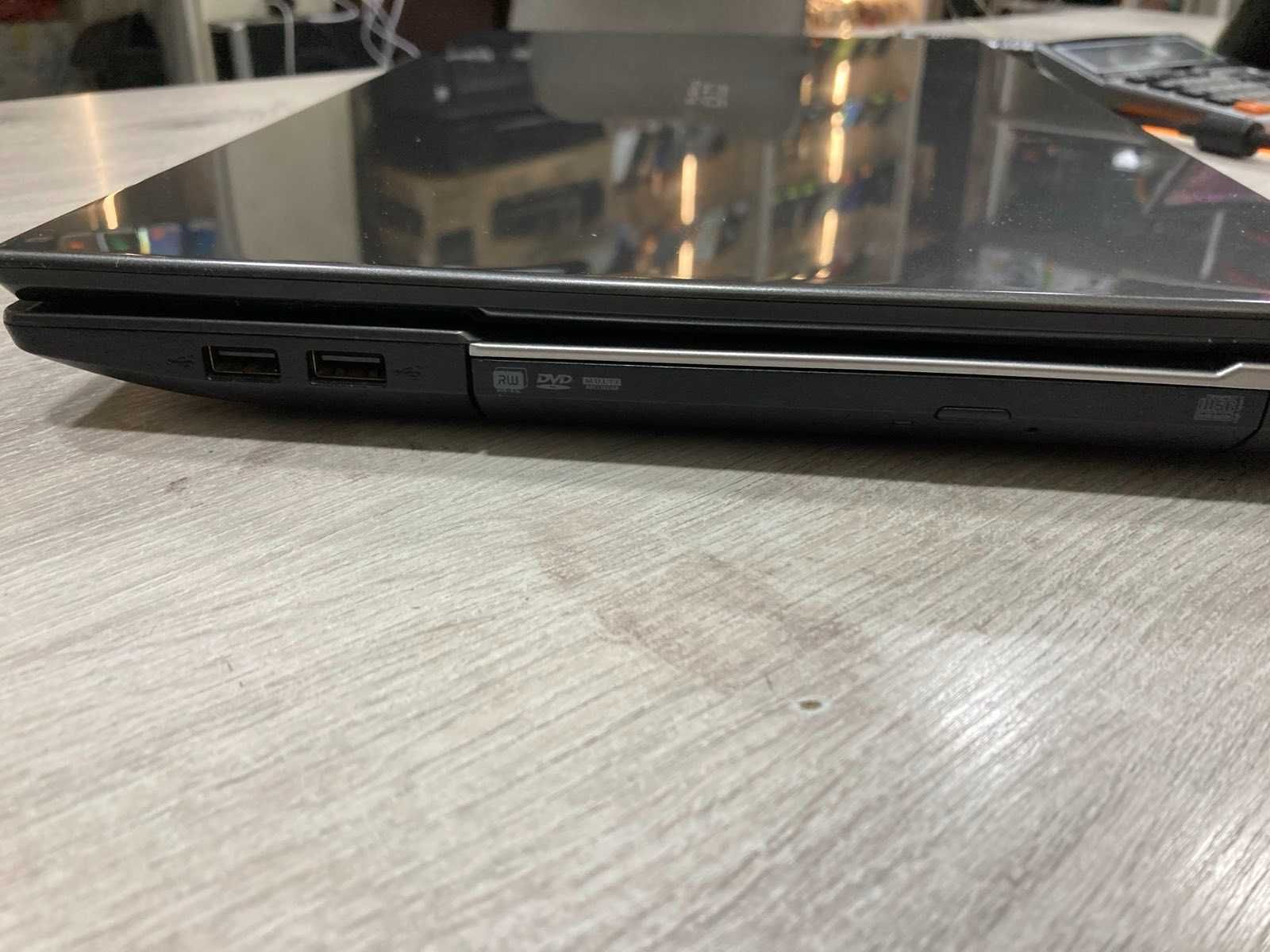 Acer Aspire V3-531G