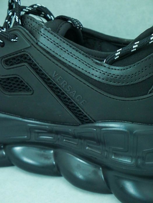 Versace Chain Reaction