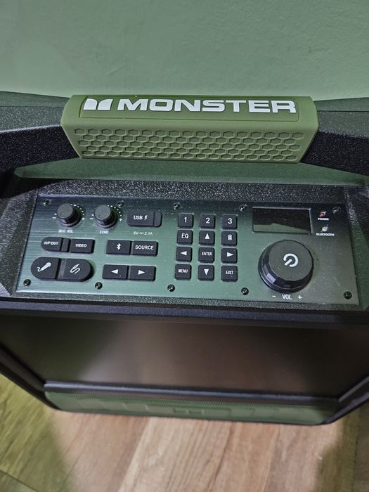 Tv portabil, monitor, boxa, radio, monster vision / vmay