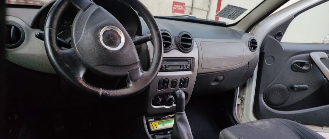 Dacia sandero 2010 1.4 LPG