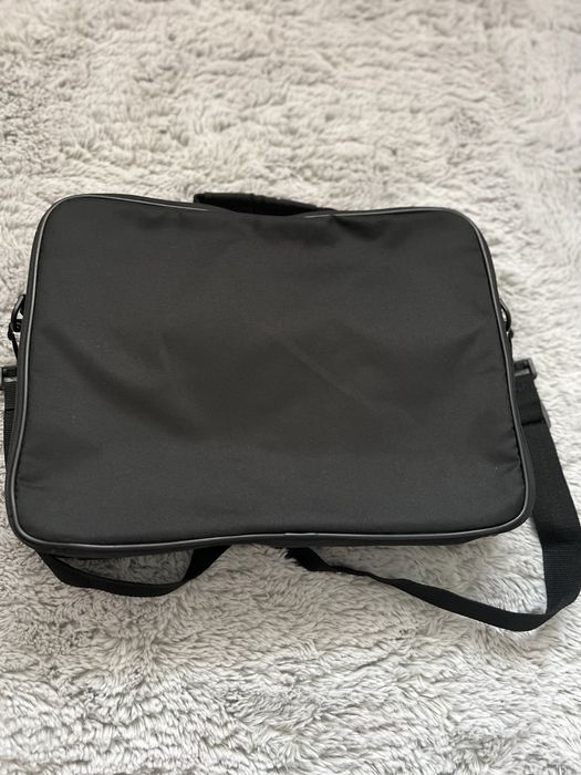 Geanta pentru laptop