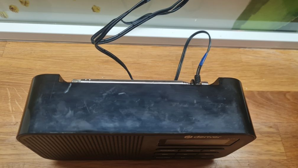 Цифрово FM/RDS, DAB+ радио Denver DAB-42