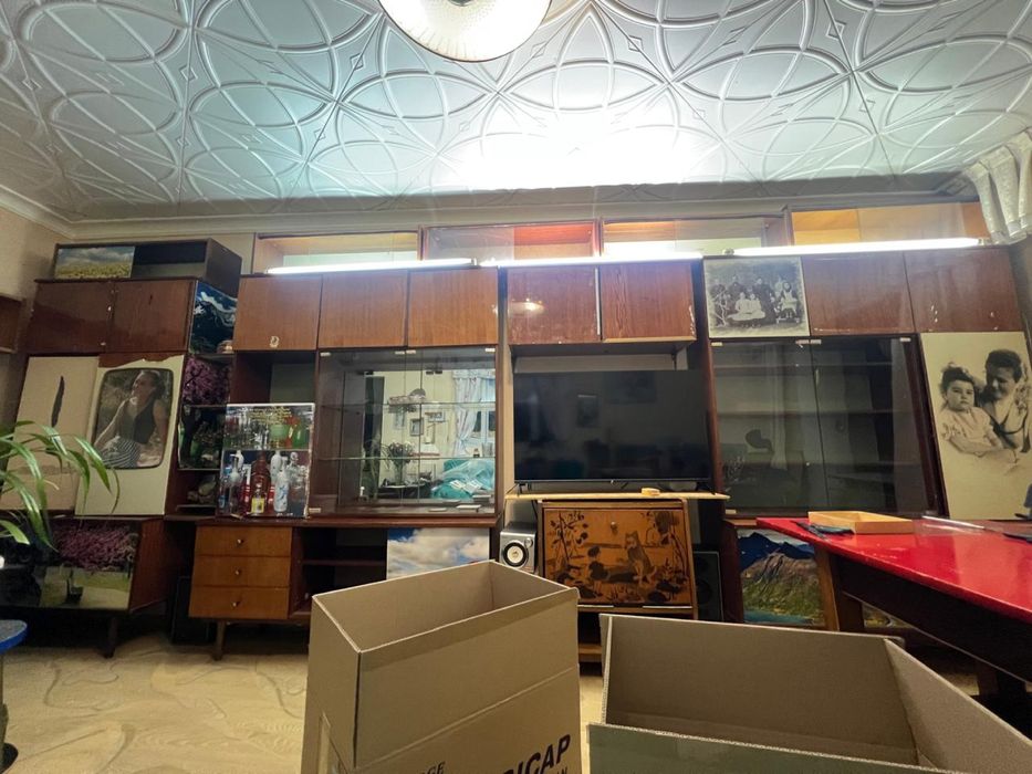 Полки стенка дерево срочно отдадим