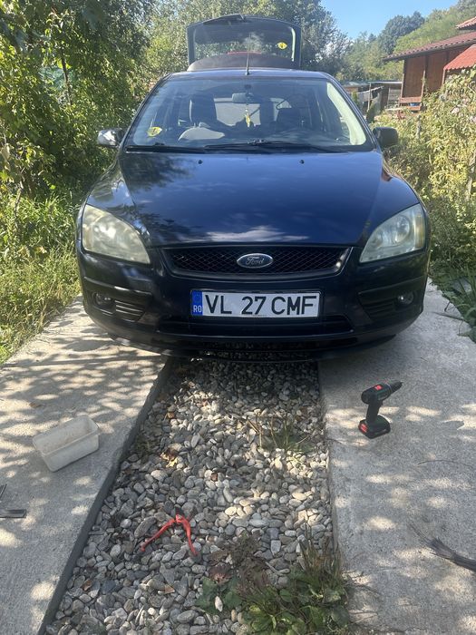 Ford focus 2 1.6 benzina 2005 defect