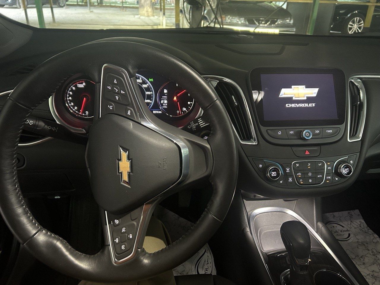 Malibu 2  turbo qora  uncha yurmagan