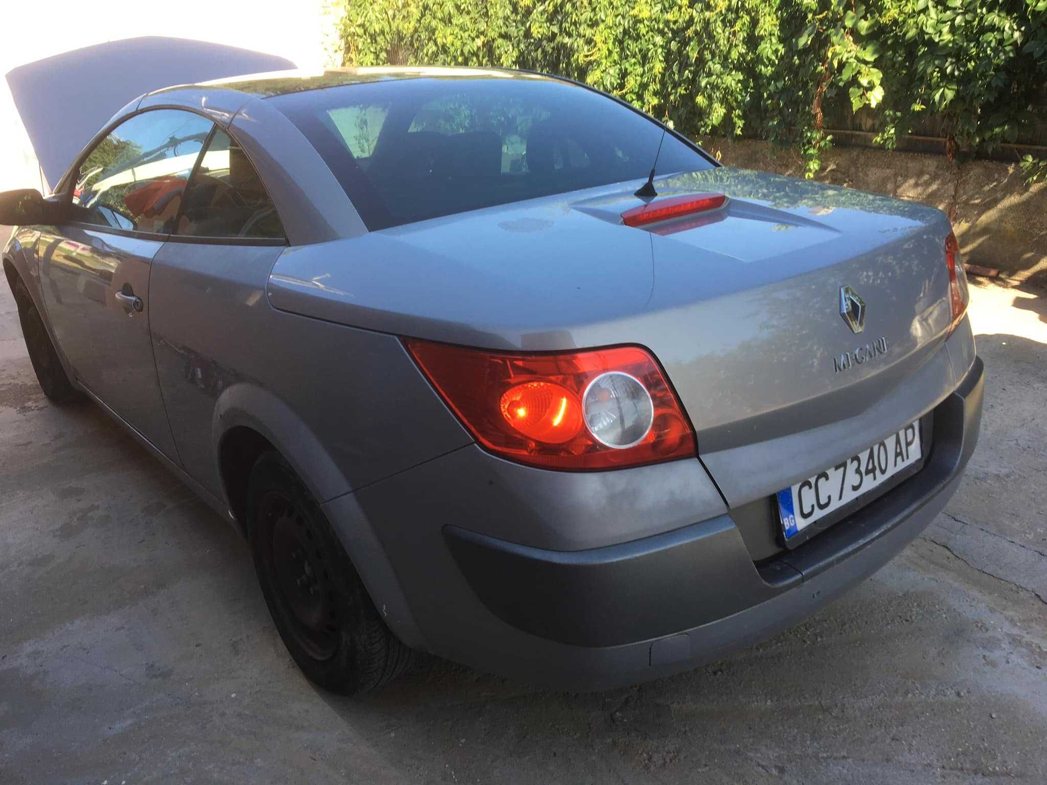 Dezmembrez renault megane 2 cabrio an 2005 motor 2.0 benzina 136cai