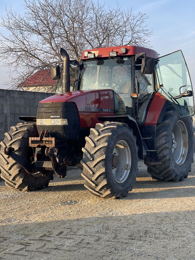 Tractor Case mx 135 Nu john deere sau Fendt new holand