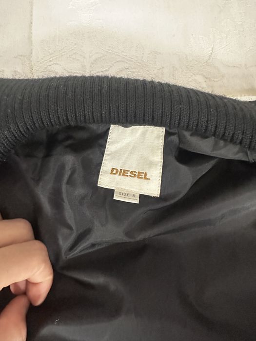 Geaca Diesel, originala, pret negocialbil