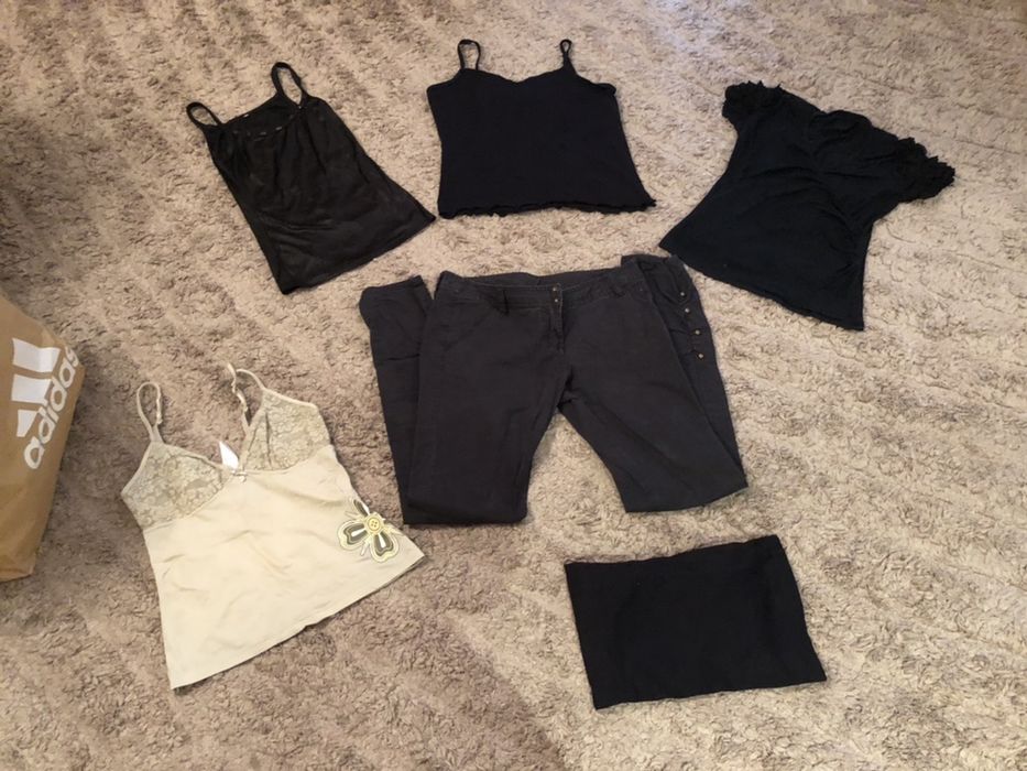 Lot 13 : haine s - m blugi + tricouri transp gratuit