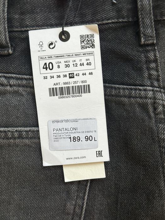 Zara blugi noi cu eticheta