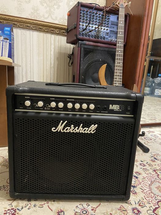 Продается комбик для гитары