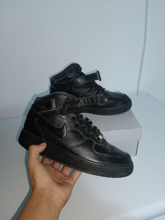 Air force 1 mid de vânzare
