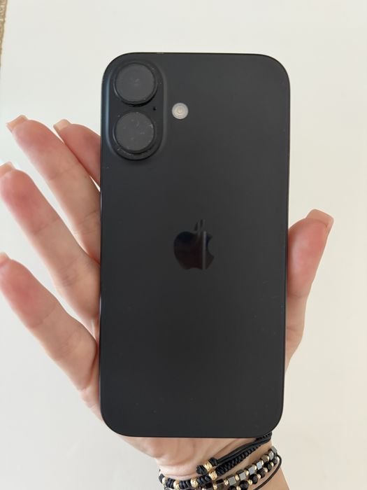 Vand iphone 16 126gb