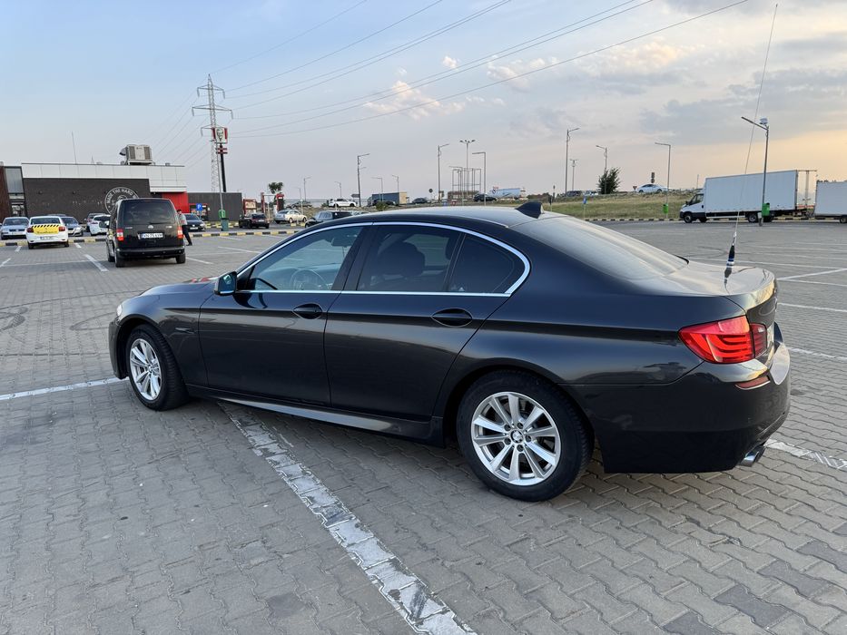 BMW F10 520D/M Paket/Soft-Close/Head-up-display/Webasto
