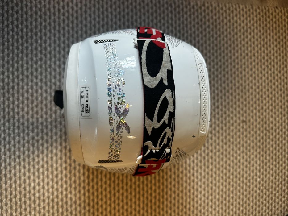 Casca HJC marimea M cu ochelari Oakely