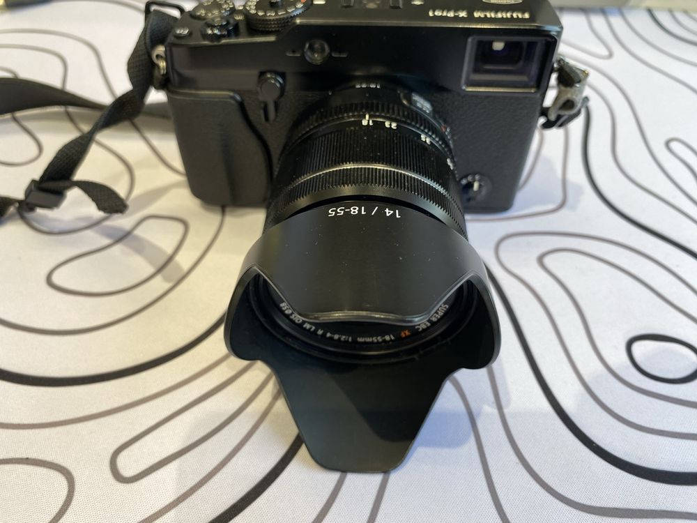 Продам фотоапарат Fujifilm x pro 1 + обьектив 18-55