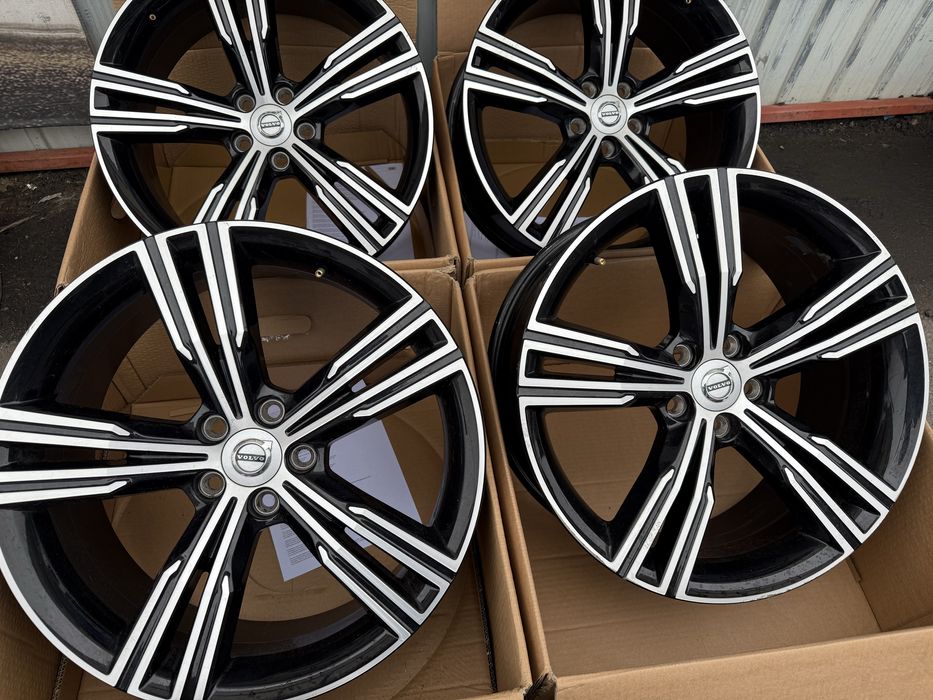 Jante OEM originale VOLVO XC40 XC60 - 5x108 R19