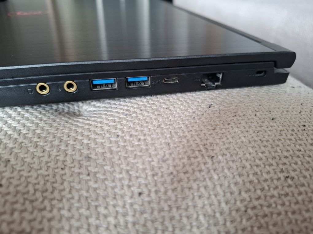 Laptop Gaming MSI GF63 Thin NVIDIA RTX 3050, 16 GB, 512 GB SSD