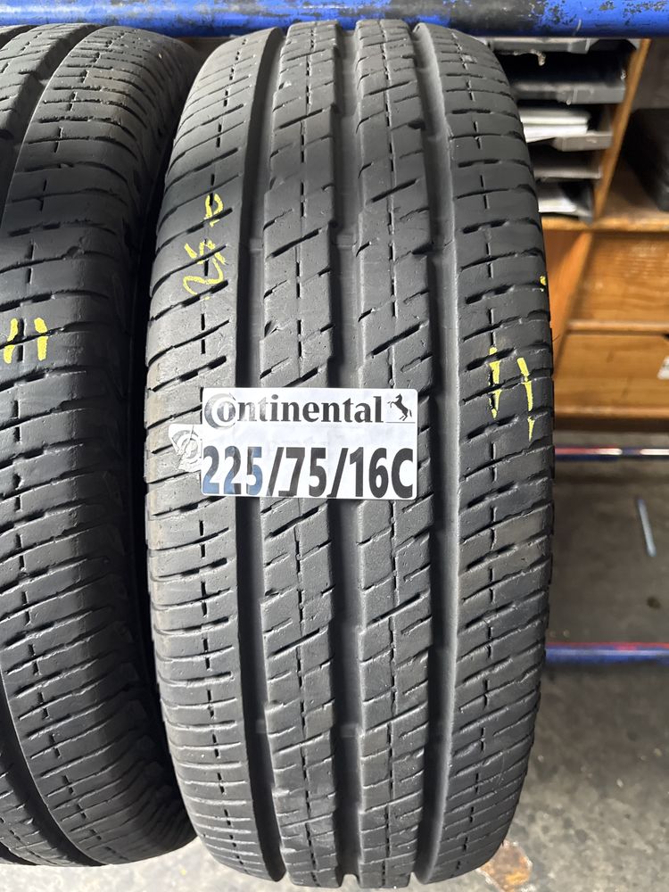 225/75/16C Continental
