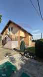 De vânzare 2 Corpuri de Casa si Teren 1388 mp in Geamăna, Bradu