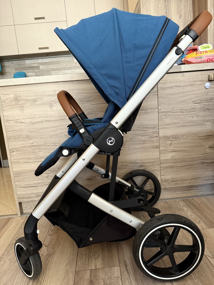 Cybex Balios S Lux 3 в 1 с чувал и аксесоари