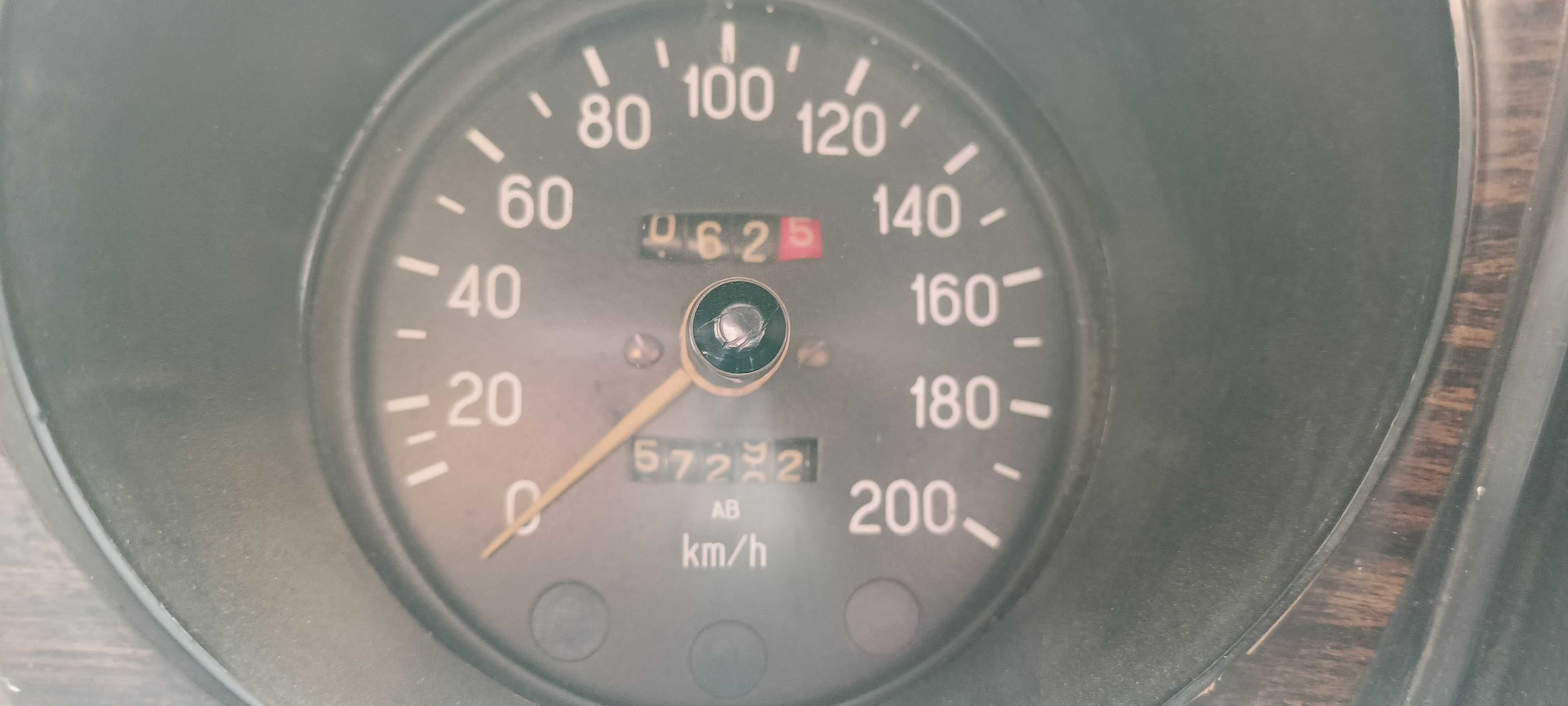 Sotiladi VOLGA GAZ  31029