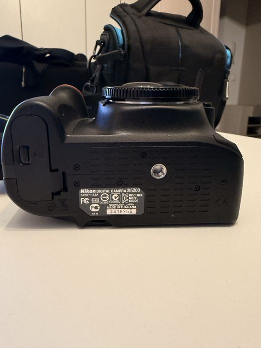 Nikon d5200 ca nou  167 de cadre