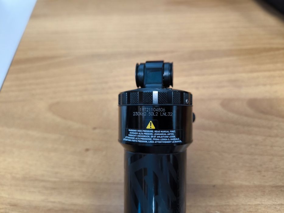 Rock Shox Super deluxe select plus 230x62.5
