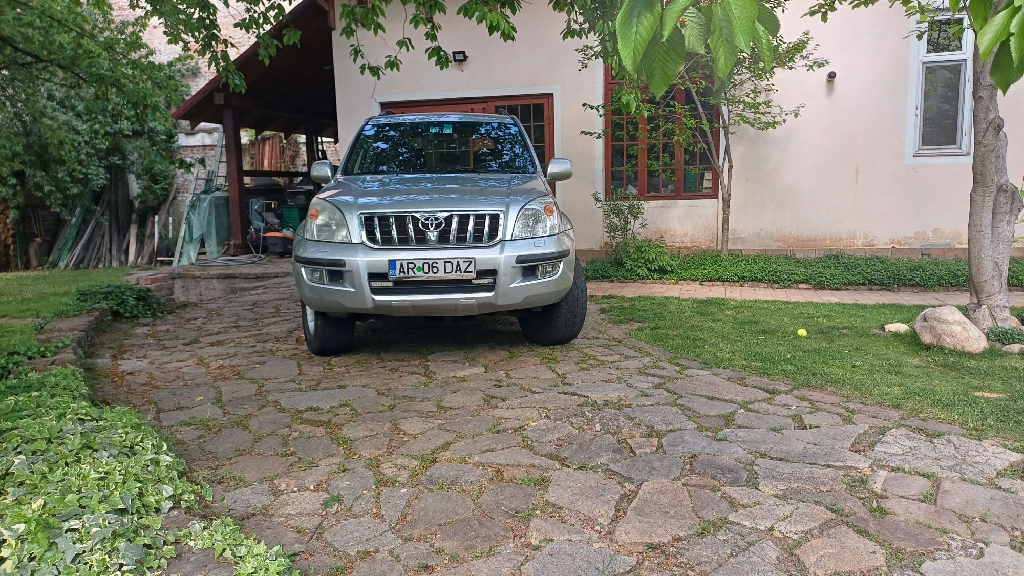 Toyota landcruzer 120