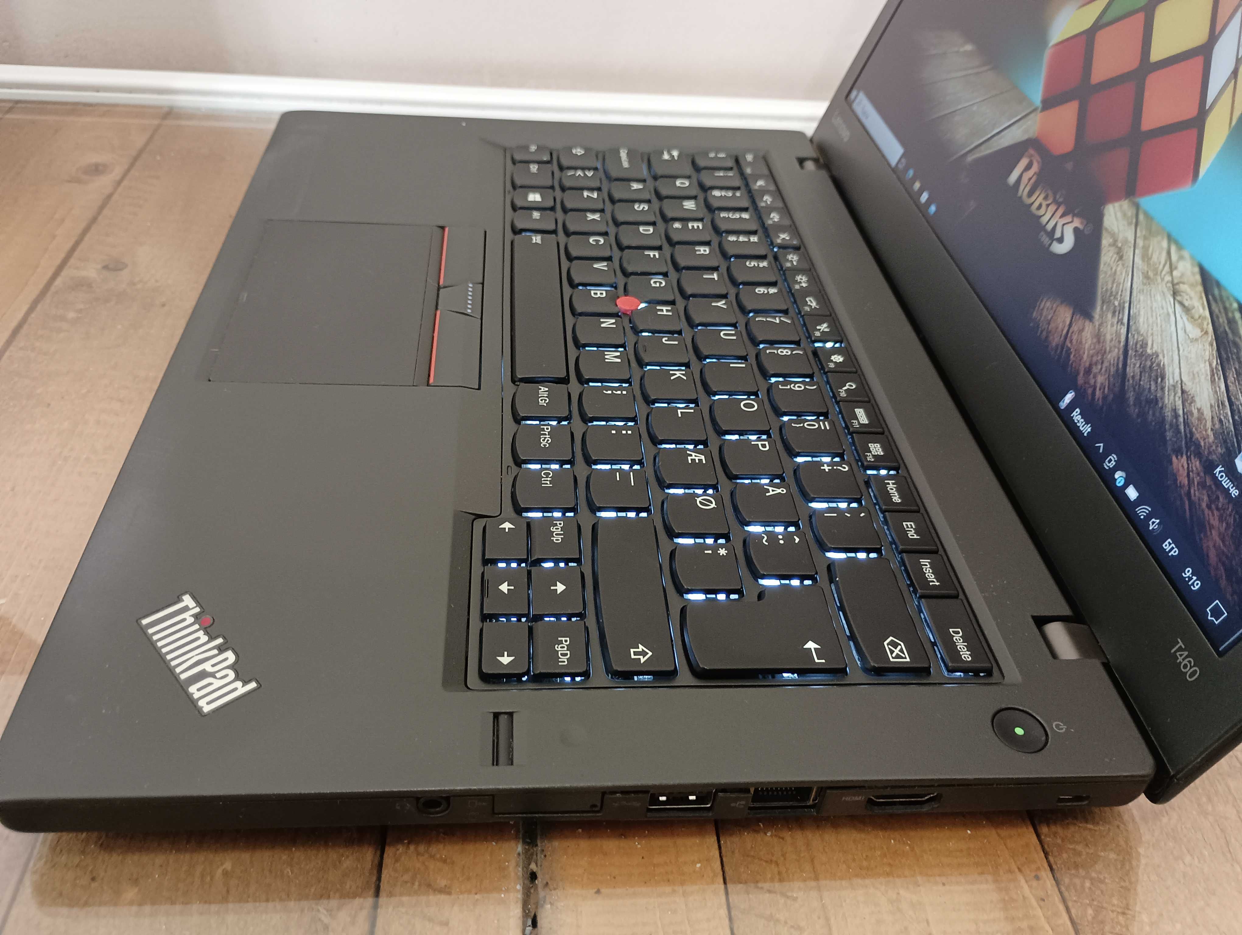Лаптоп Lenovo Ideapad 10Лаптоп Lenovo ThinkPad T460 -  i5-6200U0 / 14"