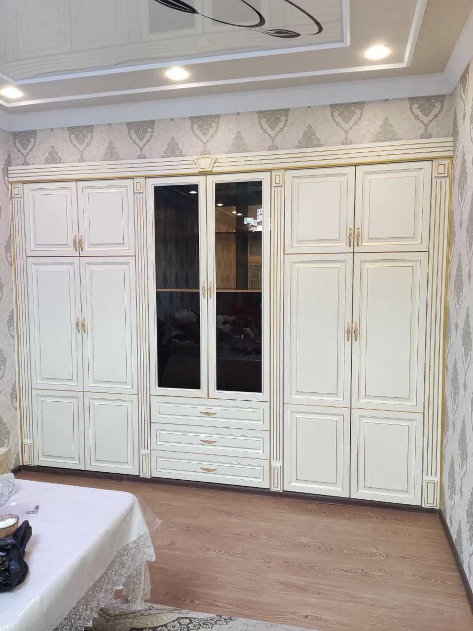 Мебель Shkaf +Tv. Shkaf kupe тв подставки