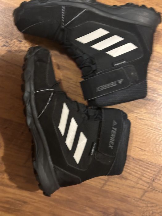 Зимни обувка тип Апрески adidas 36