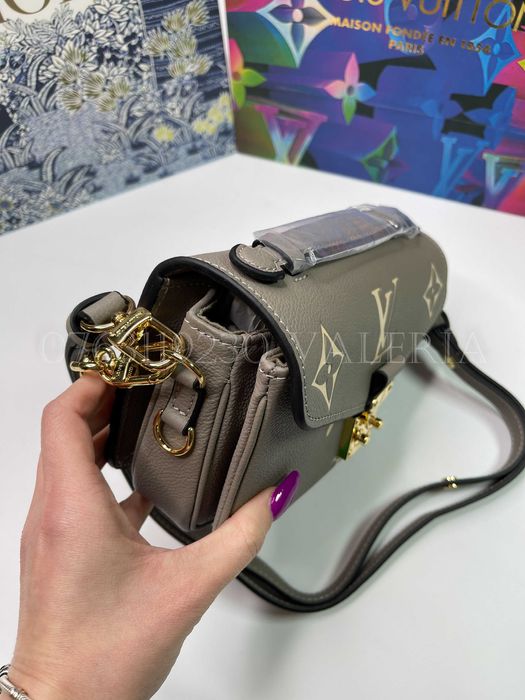 Geanta Louis Vuitton - Metis East West Taupe