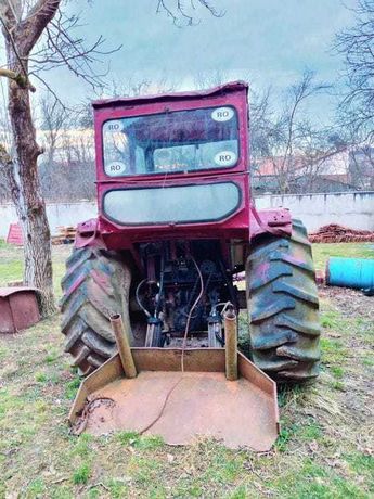 Tractor de vanzare