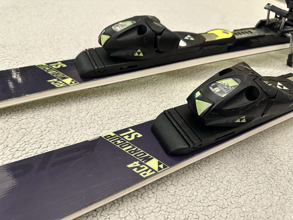 Fischer RC4 WorldCup SL FIS