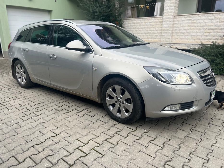 Opel Insignia Stare buna estetic si functional.