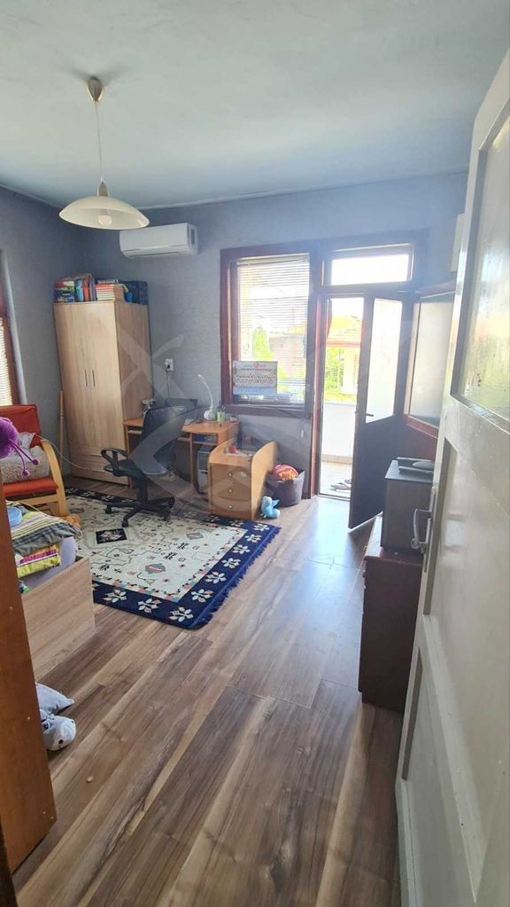 Продава се Къща в Асеновград - 214 кв.м за 697 €/кв.м - Снимка #4