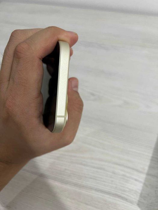 iPhone 15 128 GB 87%(289 sikl) yellow
