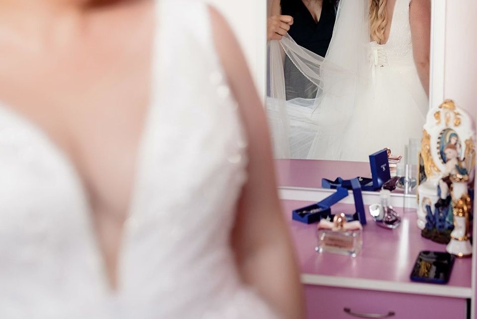 Vand rochie de mireasa