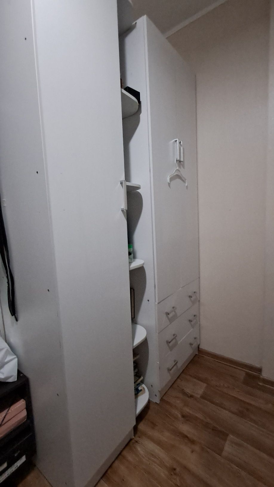 Продам шкафы в хорошем состояний