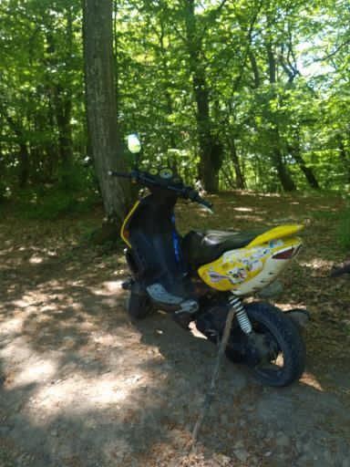 Vând scuter Peugeot speedfight 2