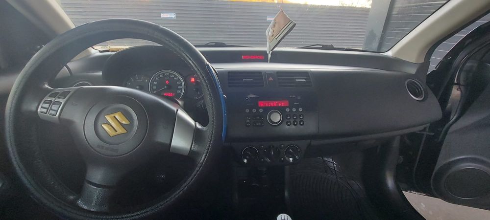 Suzuki Swift 1.2 benzina