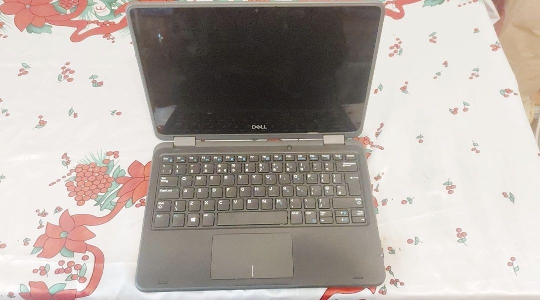 Laptop, tableta Dell Latitude 3190,ram 4gb,hard 128gb