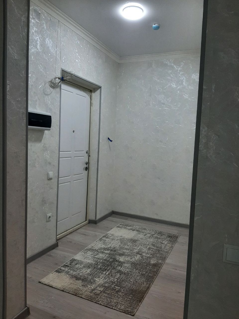 Golden house uylari o'z makon Shimoliy vakzal