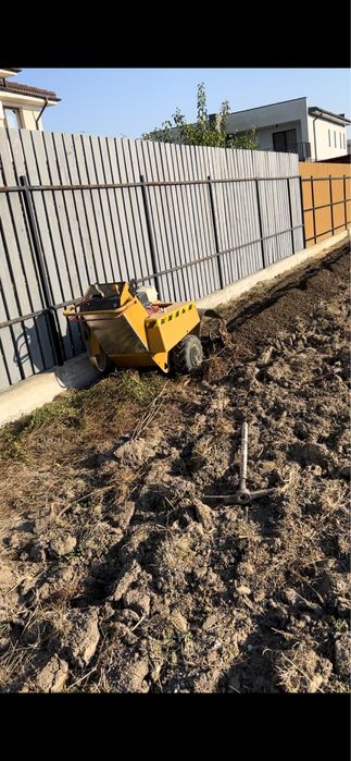 Vand sapator santuri CASE—trencher