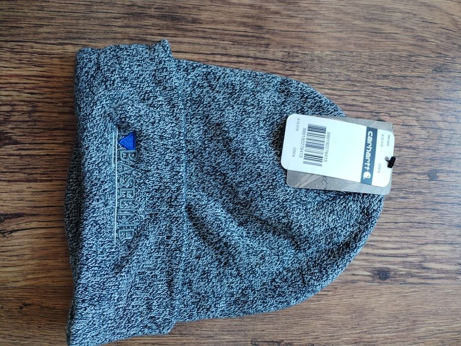 carhartt beanie - страхотни зимна шапки 100% оригинал отлично състояни