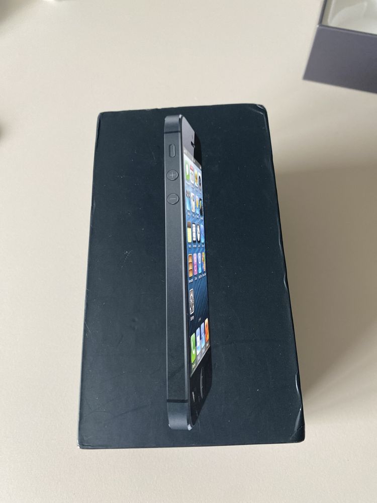 Iphone 5 на запчасти