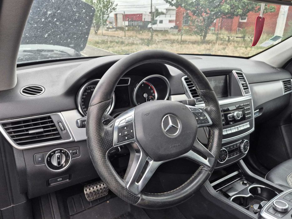 Vand Mercedes ML 250